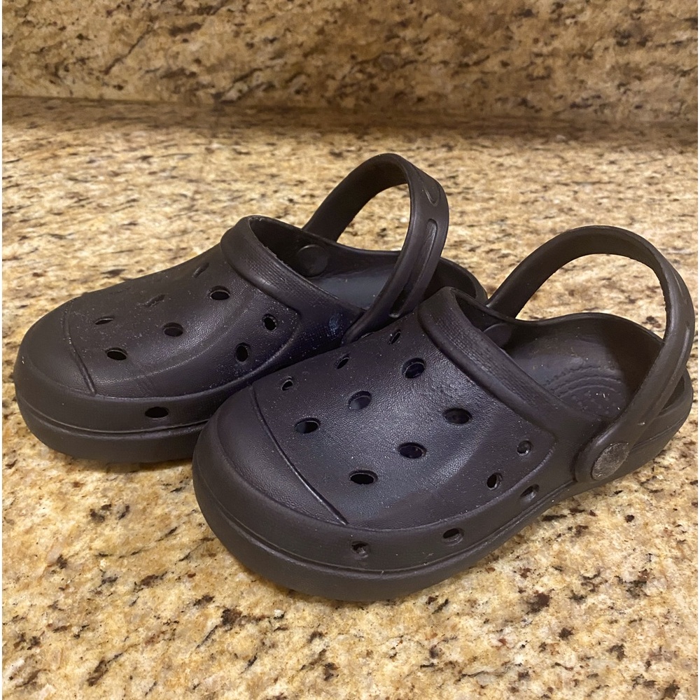 Crocs / black / Small / Toddler / Little